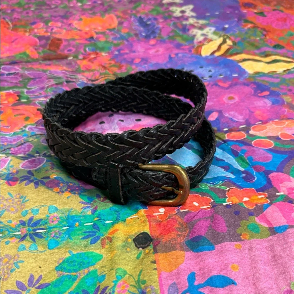 Vintage woven leather
